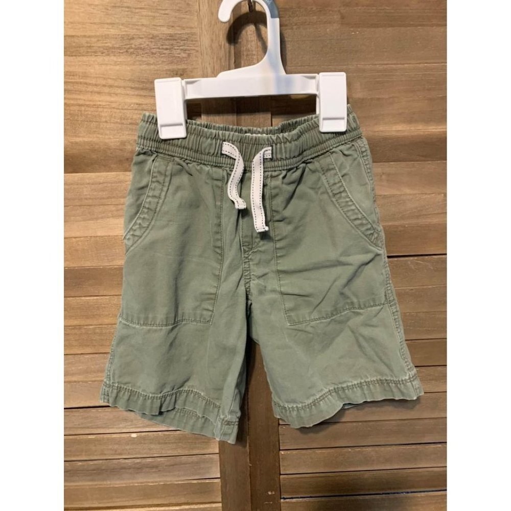 Children’s Place Green Shorts Boys Size 5